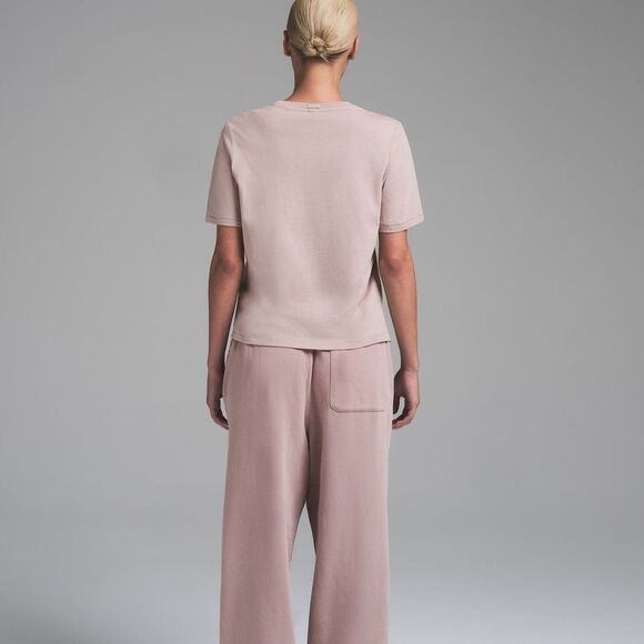 Skims Cotton Relaxed Tee Fawn Size Medium NWT in packaging - Picture 4 of 8